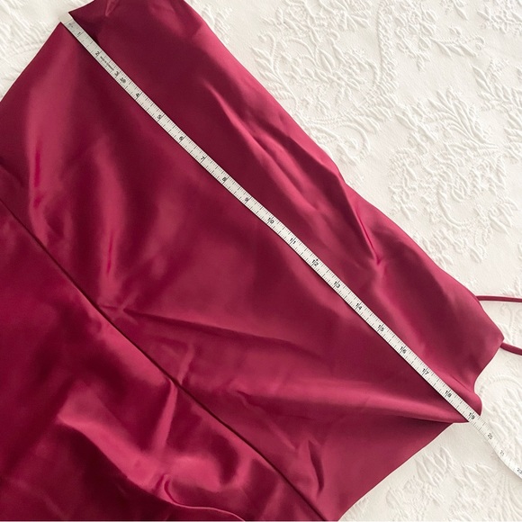 NWOT Lulus Midnight Chic Wine Red Satin Cowl Neck Mini Tulip Dress XLarge - Picture 4 of 6